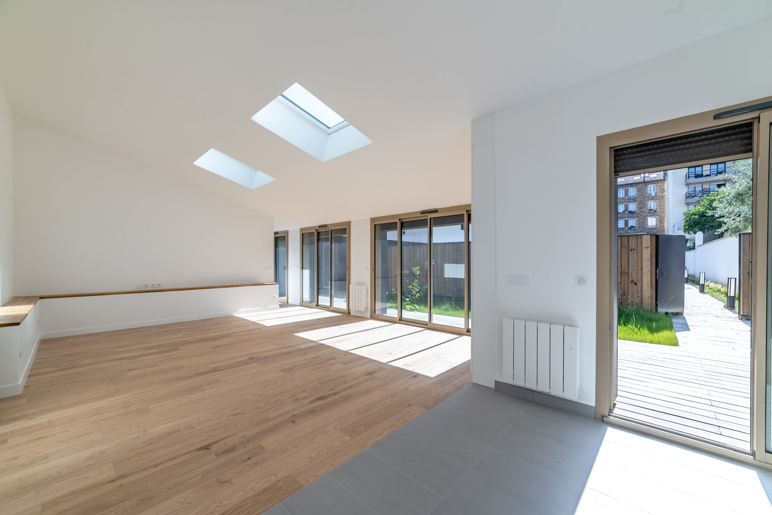 d&eacute;couvrez les meilleures adresses et solutions pour la transformation int&eacute;rieure &agrave; clamart : r&eacute;novation, am&eacute;nagement d'espaces, conseils d&eacute;co et professionnels qualifi&eacute;s pour sublimer votre int&eacute;rieur.