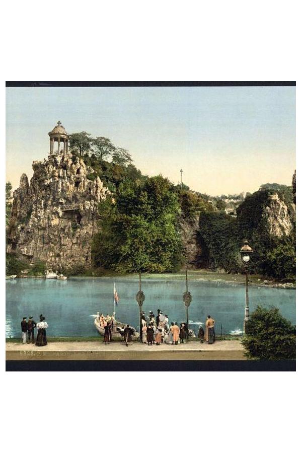 d&eacute;couvrez la transformation du parc des buttes-chaumont &agrave; paris : r&eacute;novations, nouveaux am&eacute;nagements et initiatives durables pour offrir un espace vert encore plus agr&eacute;able aux visiteurs.