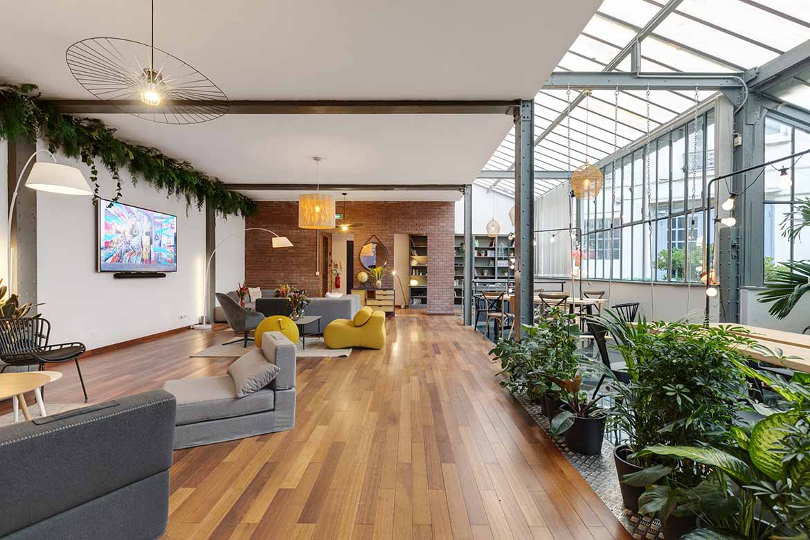 d&eacute;couvrez nos solutions de verri&egrave;re pour cuisine &agrave; paris 75011 : design sur-mesure, installation professionnelle et conseils personnalis&eacute;s pour illuminer et moderniser votre int&eacute;rieur.