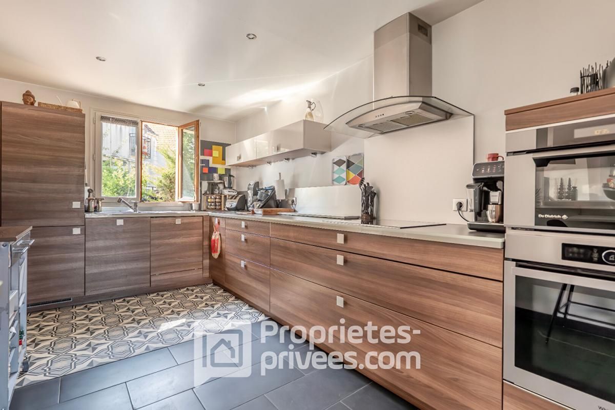 d&eacute;couvrez les avantages de la r&eacute;novation de cuisine &agrave; ville-d'avray : valorisez votre bien, profitez d'un espace moderne et fonctionnel, et augmentez votre confort au quotidien avec des solutions sur mesure adapt&eacute;es &agrave; vos besoins.