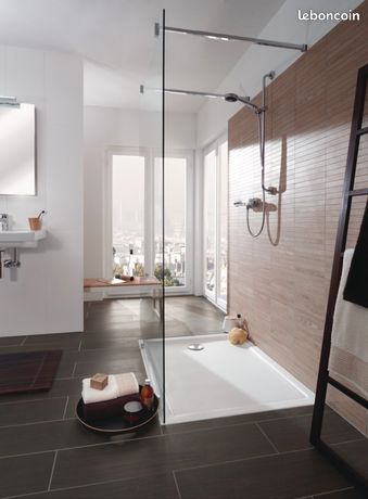découvrez notre sélection de baignoires d'angle à paris 20 : design moderne, gain de place et confort pour votre salle de bain. profitez d'une installation professionnelle et de conseils personnalisés.