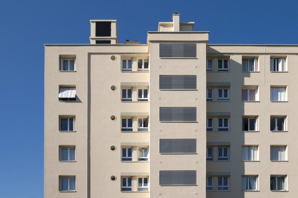 découvrez tout ce qu'il faut savoir sur le budget à prévoir pour un ravalement de façade à paris en 2025 : conseils, prix moyens, aides disponibles et étapes clés pour réussir vos travaux.