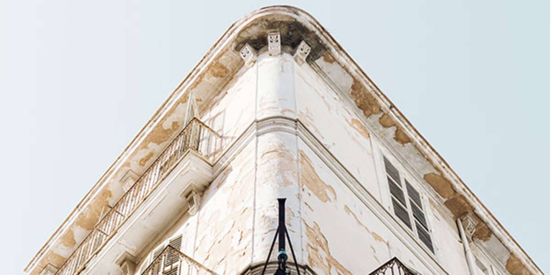 d&eacute;couvrez comment estimer le budget n&eacute;cessaire pour un ravalement de fa&ccedil;ade &agrave; paris en 2025 : facteurs de prix, conseils d'experts et solutions adapt&eacute;es &agrave; tous les projets.