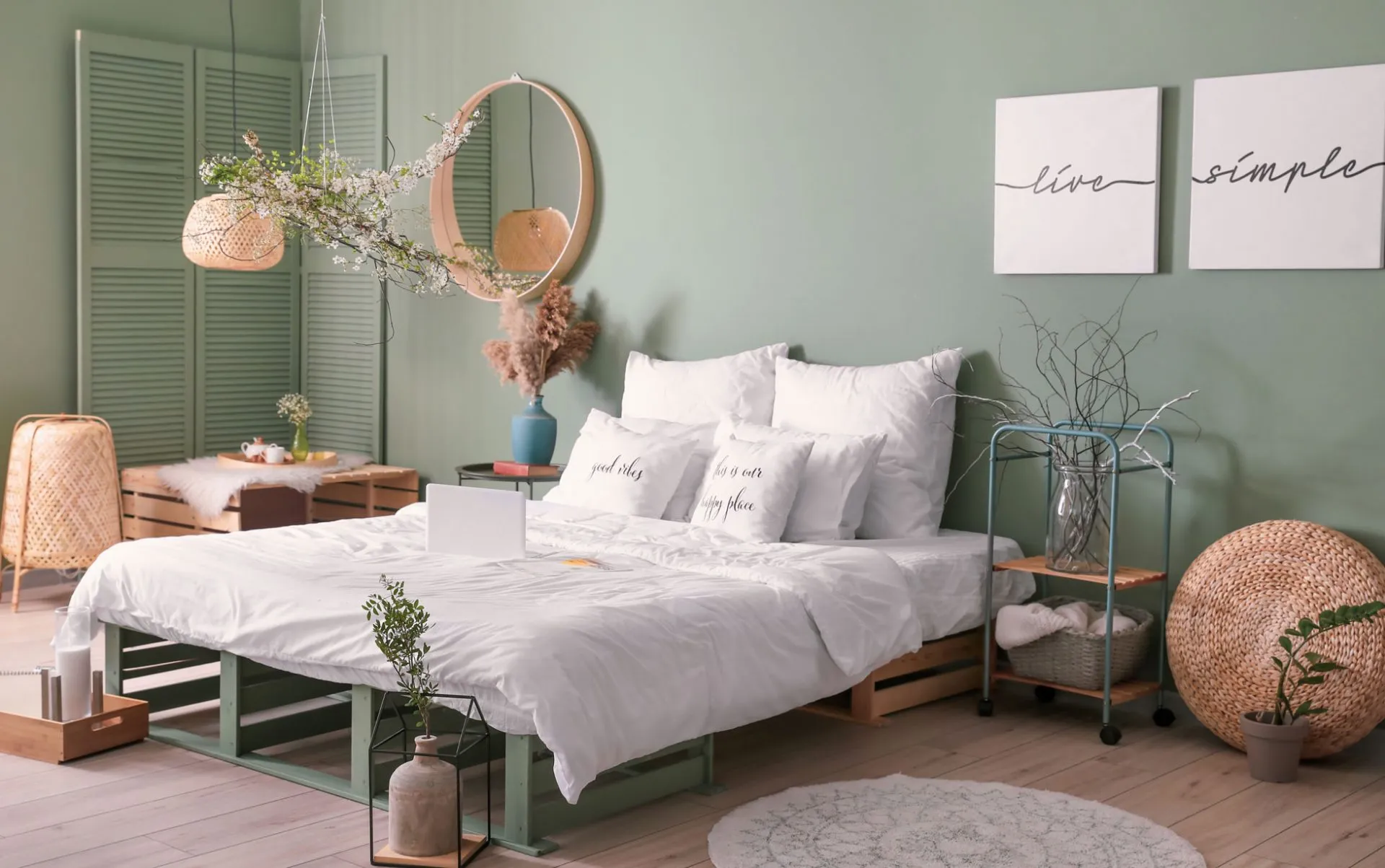 découvrez les couleurs tendances pour une chambre adulte en 2025 : inspirations, astuces déco et conseils pour créer un espace moderne et apaisant avec les teintes incontournables de l'année.