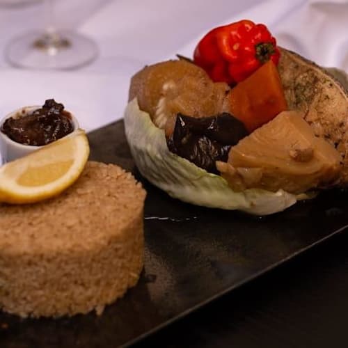 découvrez une cuisine cocon chaleureuse et conviviale dans le 20e arrondissement de paris. idéal pour créer un espace moderne, confortable et tendance.