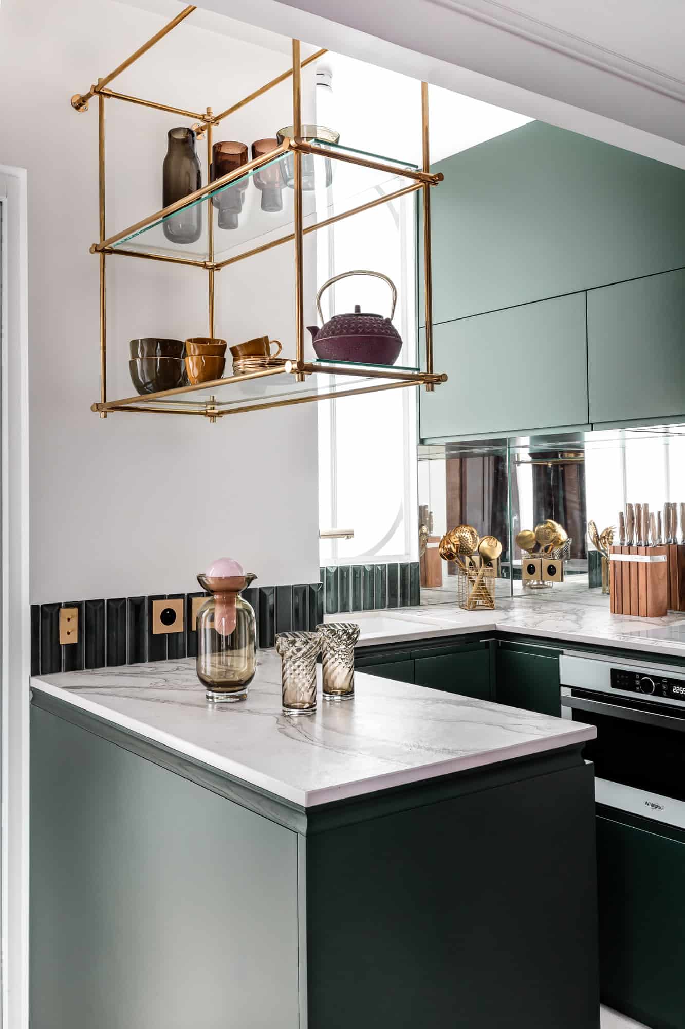 découvrez nos idées et conseils en décoration intérieure à paris 17 pour transformer votre espace avec style. inspirations, tendances et services d'experts pour un intérieur élégant et personnalisé dans le 17e arrondissement.