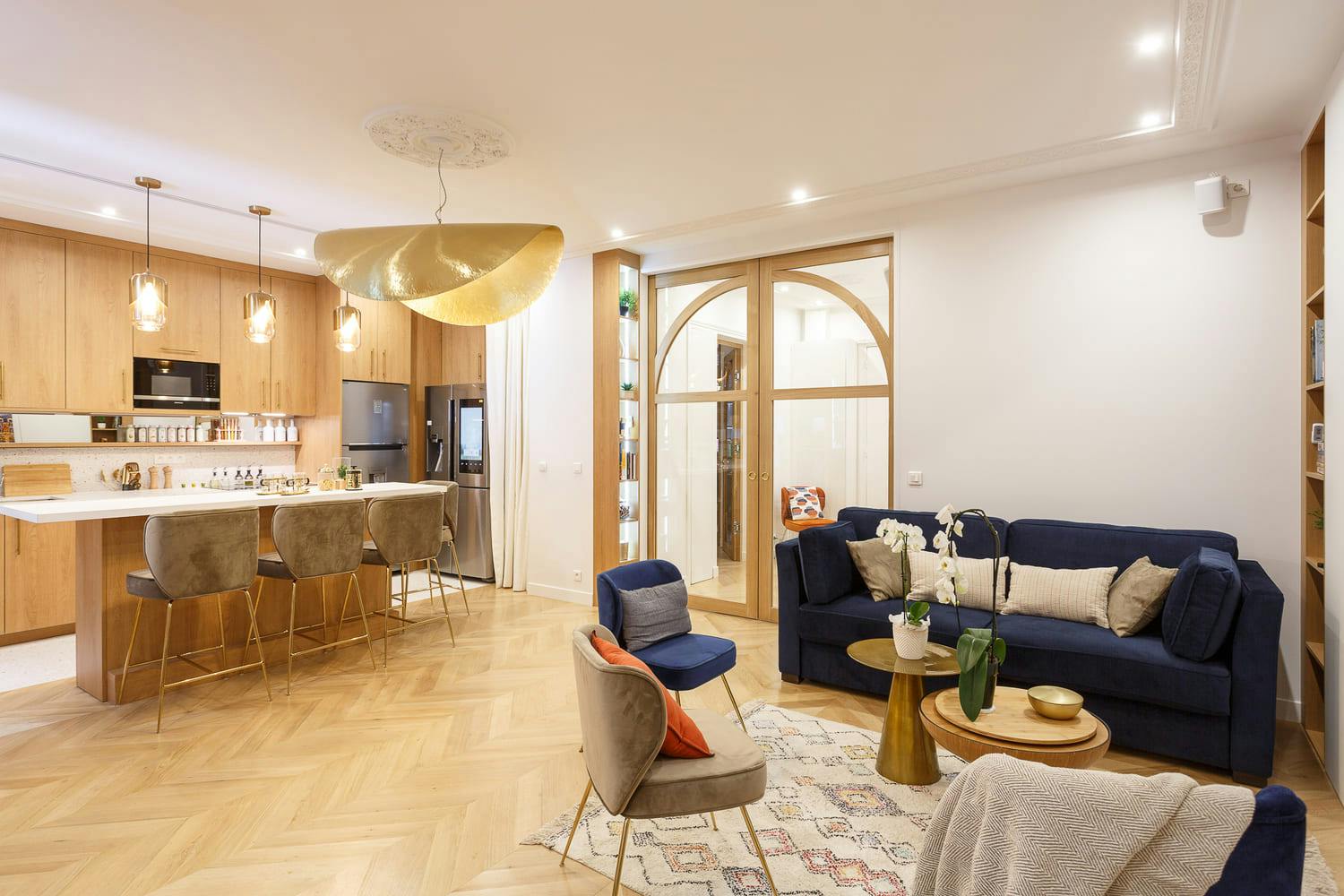 trouvez des entrepreneurs spécialisés en rénovation à paris 75001. expertise, conseils et accompagnement pour tous vos projets de rénovation d'appartement, maison ou local professionnel au cœur de paris.