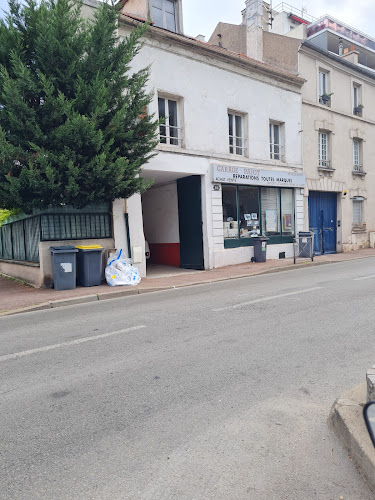 trouvez le meilleur garage &agrave; saint-cloud pour l'entretien, la r&eacute;paration et le contr&ocirc;le technique de votre voiture. services de qualit&eacute;, devis rapide et proximit&eacute; garantie.