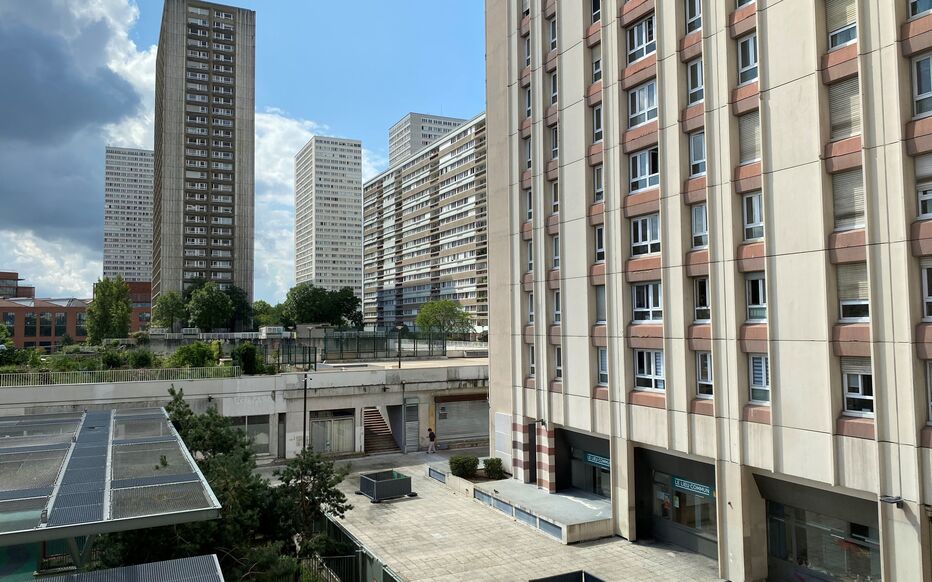 découvrez notre guide complet pour la rénovation d'appartements : conseils, étapes clés et astuces pour réussir vos travaux et valoriser votre bien immobilier.