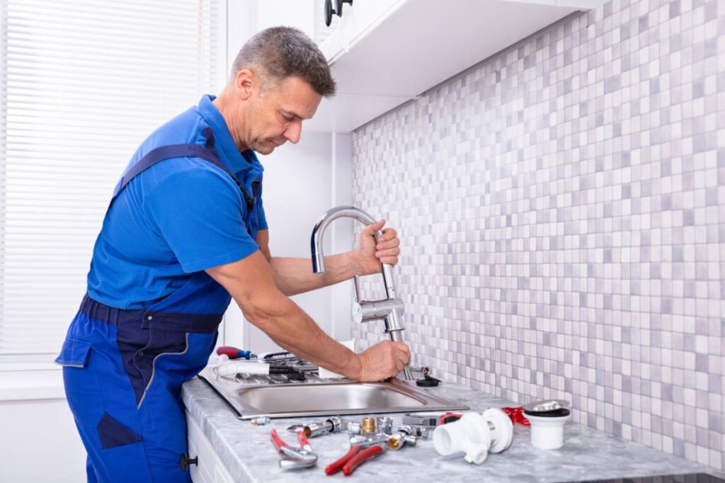 besoin d’un plombier en urgence à gennevilliers ? intervention rapide 24h/24 et 7j/7 pour tous dépannages, fuites, débouchages et installations sanitaires. devis gratuit !