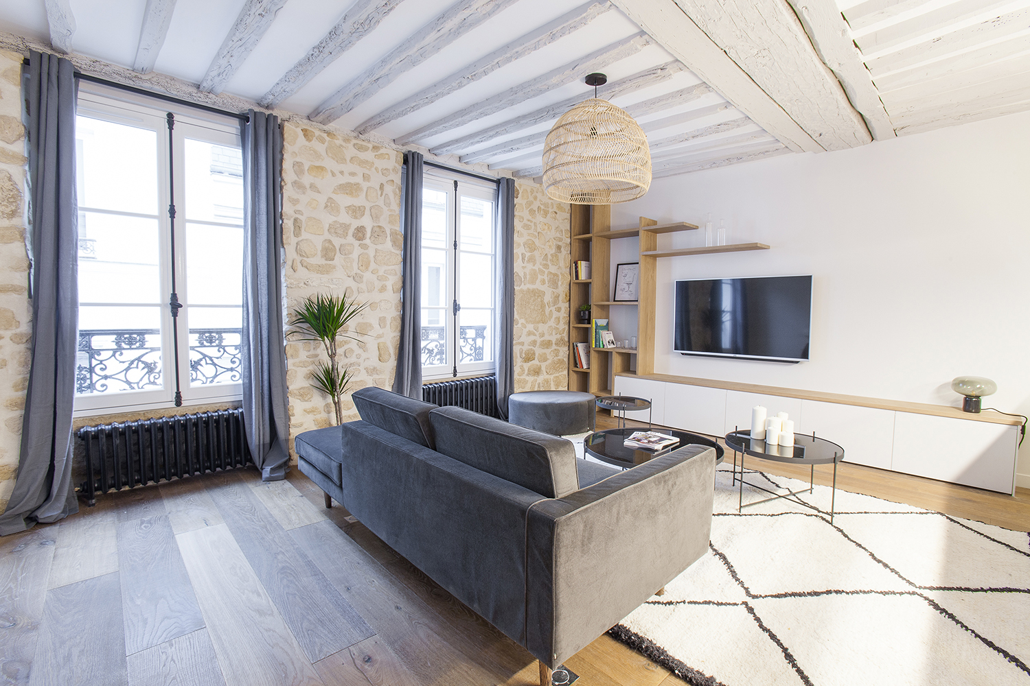 confiez la rénovation de votre appartement à paris à des experts qualifiés. travaux sur-mesure, démarches facilitées, conseils personnalisés pour transformer votre intérieur selon vos envies.