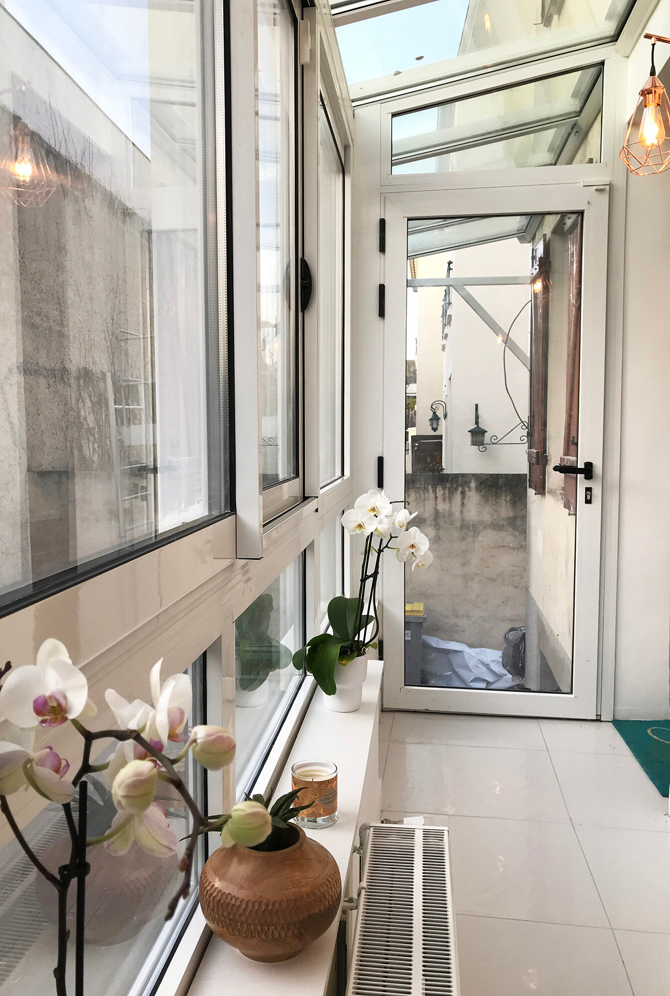 confiez votre r&eacute;novation int&eacute;rieure &agrave; meudon &agrave; des experts pour transformer votre espace : am&eacute;nagement, peinture, sols, cuisine, salle de bain et plus. devis gratuit et conseils personnalis&eacute;s.