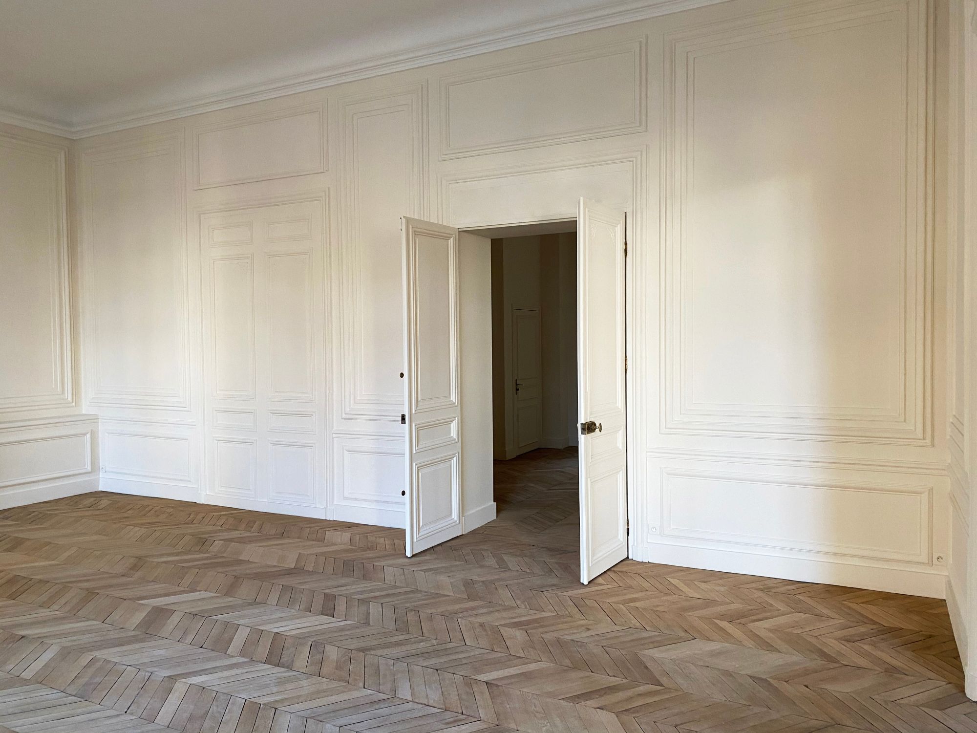 confiez votre r&eacute;novation int&eacute;rieure &agrave; paris 75003 &agrave; une &eacute;quipe de professionnels. travaux sur-mesure, conseils personnalis&eacute;s et finitions soign&eacute;es pour transformer votre appartement ou local.