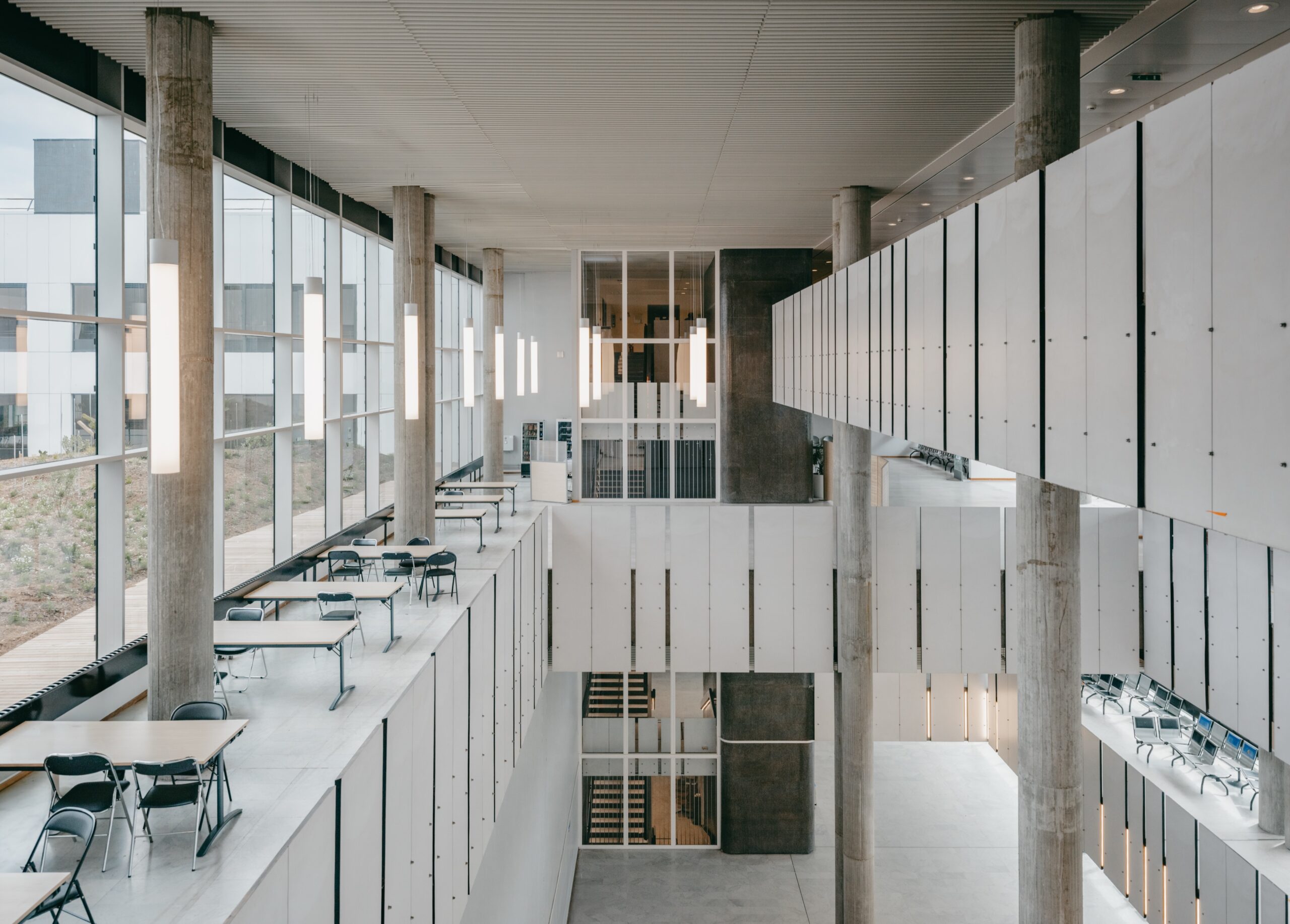 besoin de rénover votre appartement ou maison à nanterre ? découvrez nos services de rénovation complète : travaux intérieurs, extérieurs, aménagement et décoration. demandez un devis gratuit !