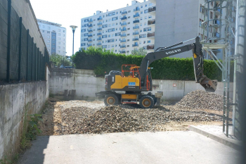 confiez vos r&eacute;novations &agrave; meudon &agrave; des experts qualifi&eacute;s : transformation int&eacute;rieure, travaux de r&eacute;novation &eacute;nerg&eacute;tique et mises aux normes, pour des espaces modernis&eacute;s et valoris&eacute;s.