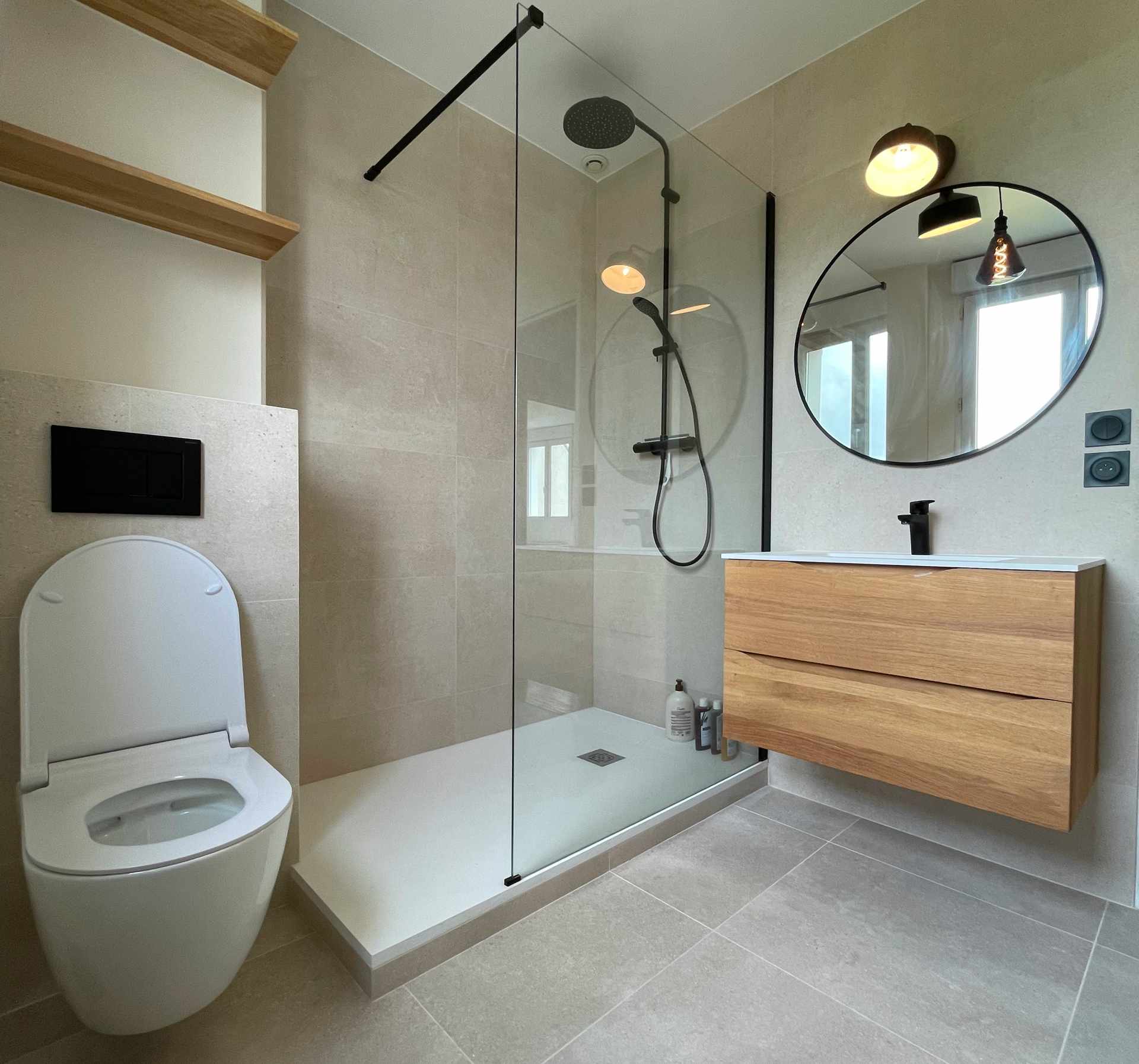 d&eacute;couvrez des salles de bain &eacute;l&eacute;gantes &agrave; paris 17 avec des mat&eacute;riaux harmonieux alliant design, confort et qualit&eacute;. r&eacute;alisez votre projet sur mesure pour un espace moderne et raffin&eacute;.