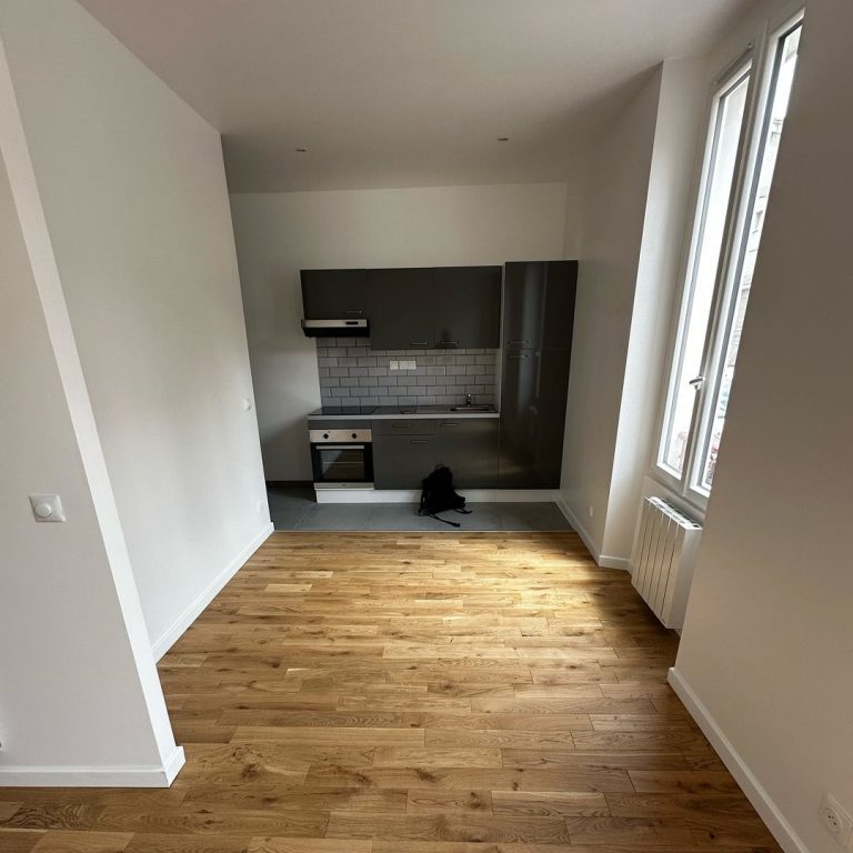 d&eacute;couvrez nos conseils experts pour la r&eacute;novation int&eacute;rieure &agrave; paris 3&egrave;me et transformez votre espace avec style et efficacit&eacute;.